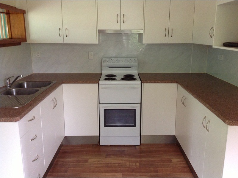 21 Dundas Street, Emerald QLD 4720