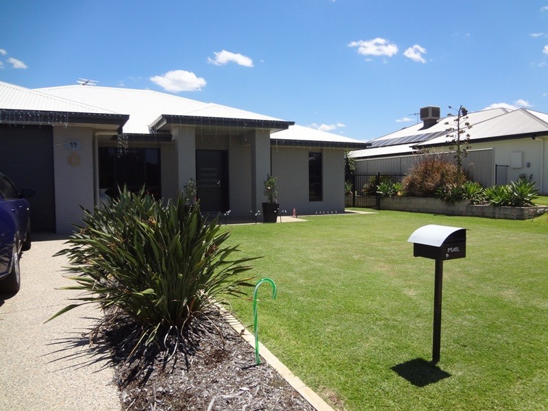 11 Saville Street, Emerald QLD 4720