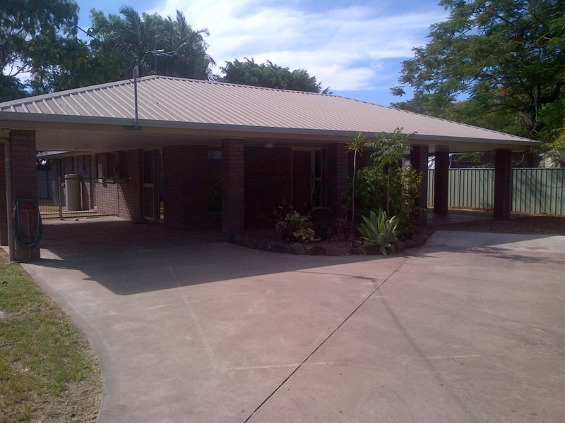 16 Rovoli Pl, Emerald QLD 4720