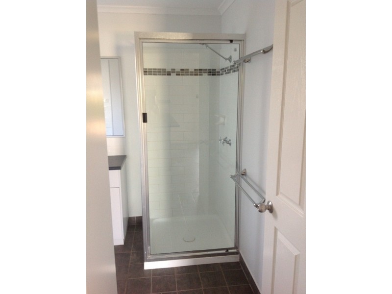 2/212 Borilla Street, Emerald QLD 4720