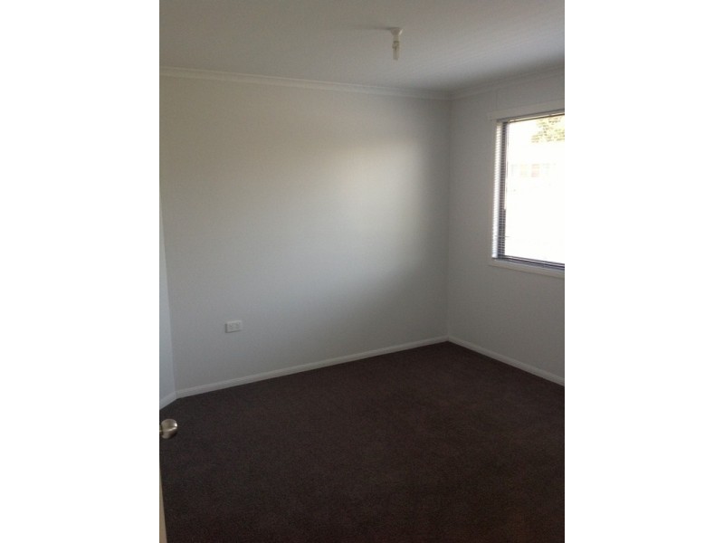 2/212 Borilla Street, Emerald QLD 4720