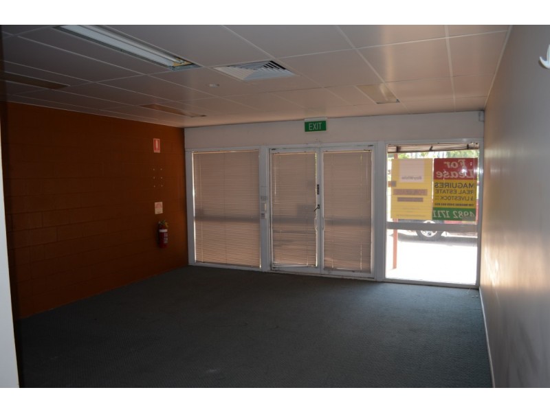 65 Hospital Road, Emerald QLD 4720