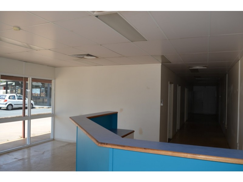 65 Hospital Road, Emerald QLD 4720