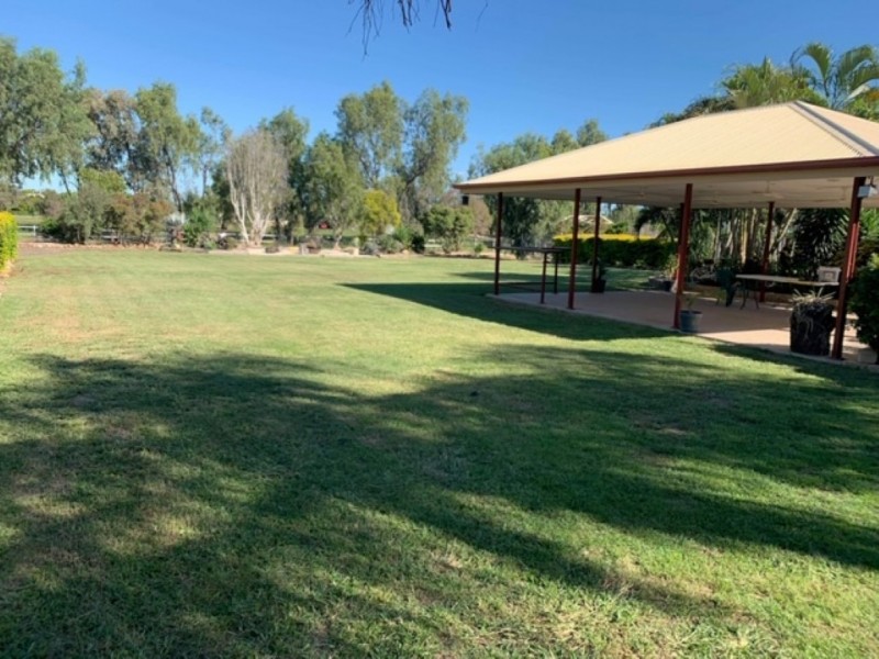 10 Coaker Drive, Emerald QLD 4720