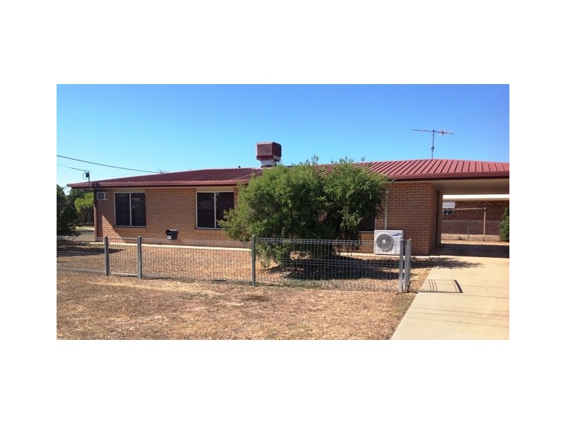 47 Gladstone Street, Emerald QLD 4720