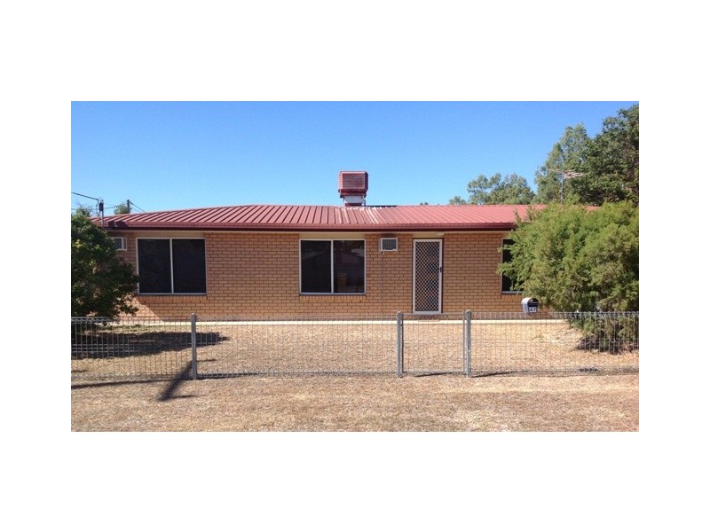 47 Gladstone Street, Emerald QLD 4720