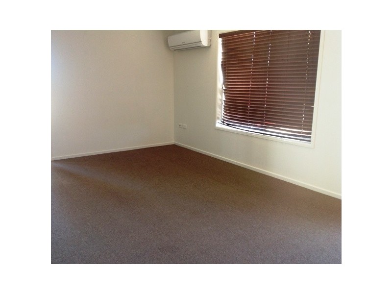 47 Gladstone Street, Emerald QLD 4720