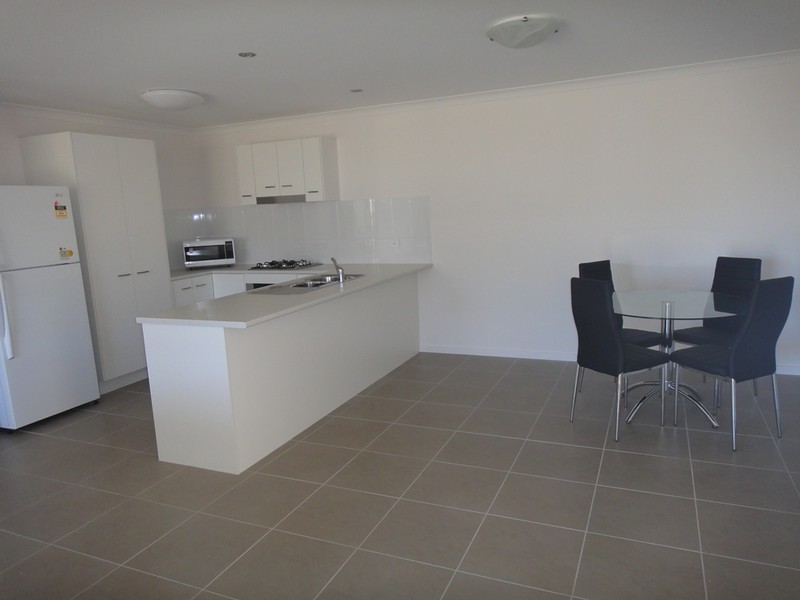 1/12  Eagle St, Emerald QLD 4720