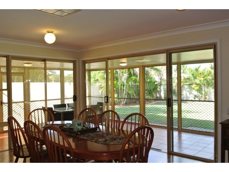 5 Sping Grove, Emerald QLD 4720