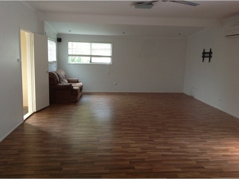 27  Egan, Emerald QLD 4720