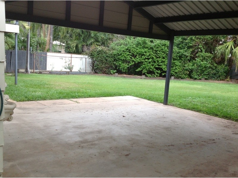 27  Egan, Emerald QLD 4720