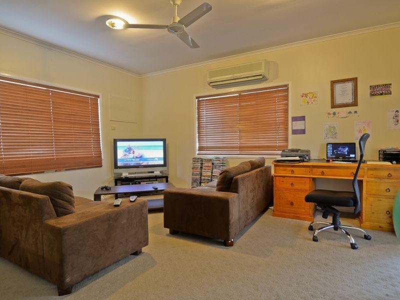 33 Bonython Drive, Emerald QLD 4720