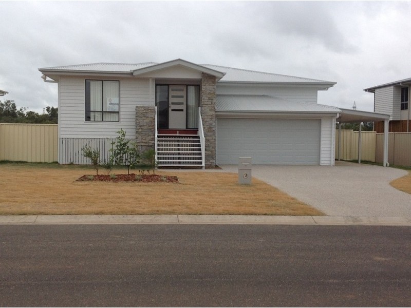 15 Ivers Place, Emerald QLD 4720