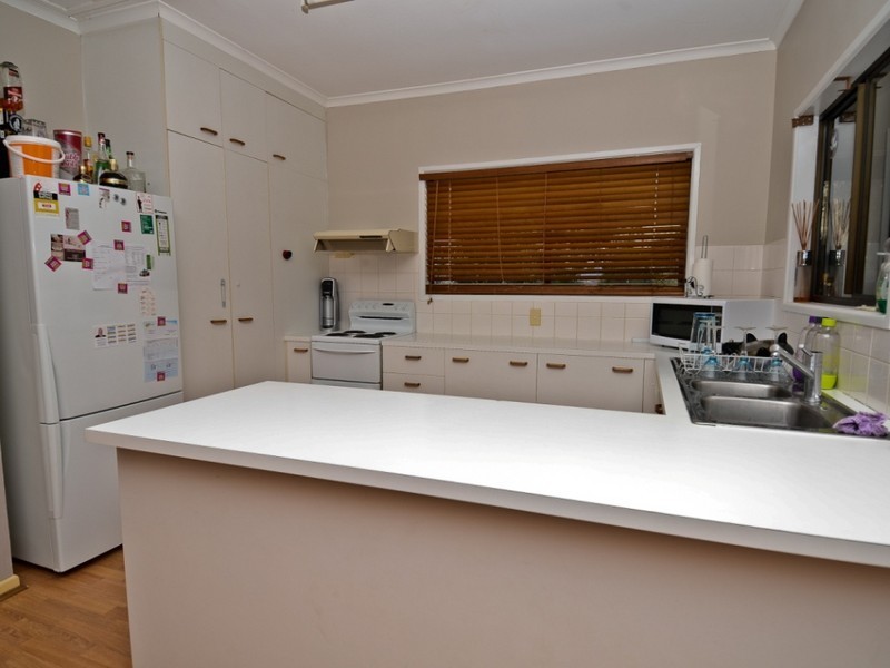 21 Bonython Drive, Emerald QLD 4720