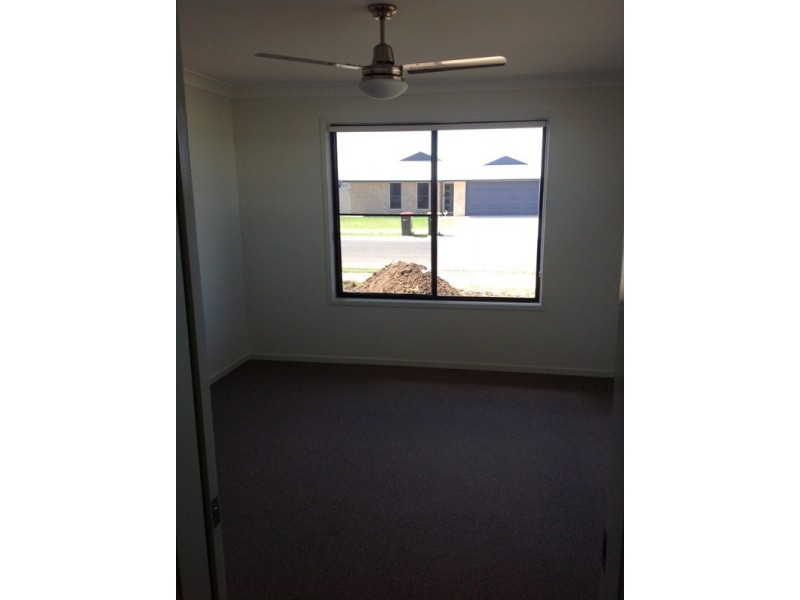 6 Thornton Street, Emerald QLD 4720