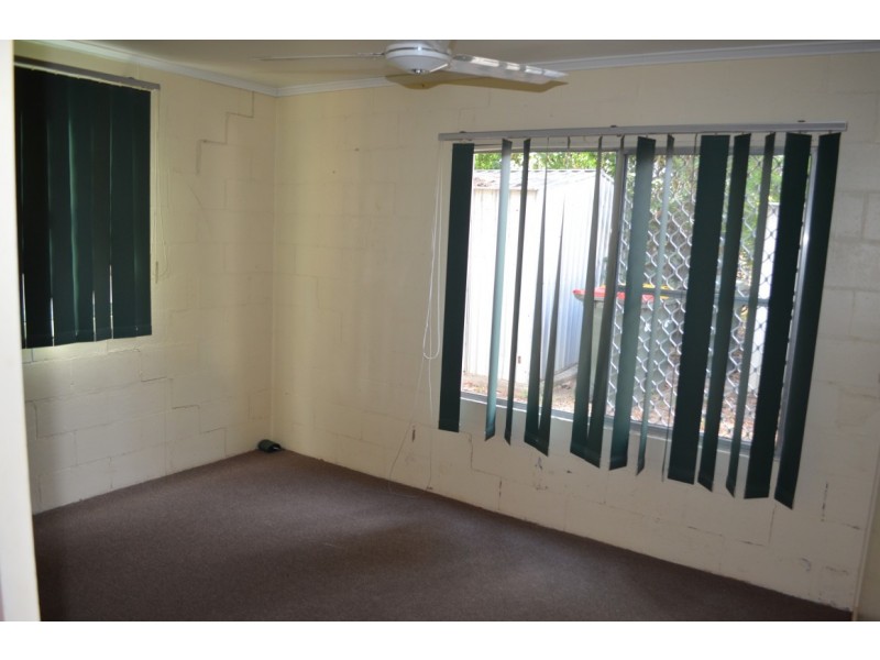 14 Gladstone Street, Emerald QLD 4720