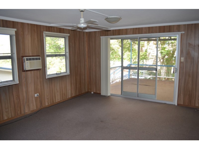 14 Gladstone Street, Emerald QLD 4720