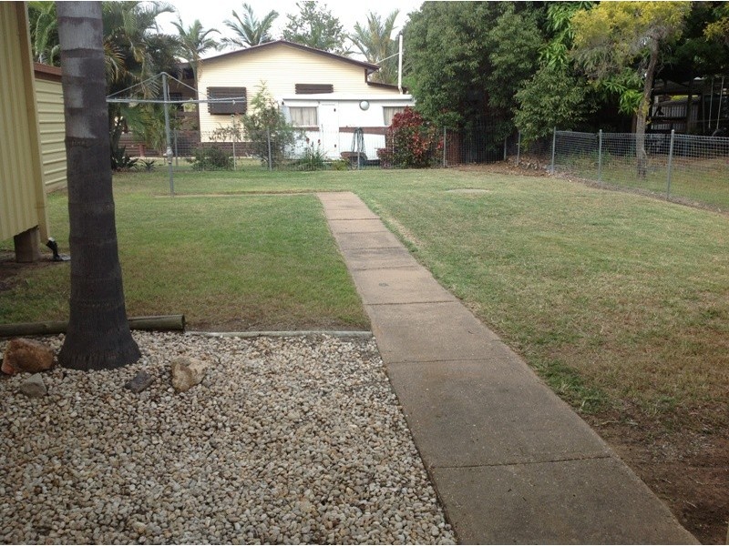40 Mellish Crescent, Emerald QLD 4720