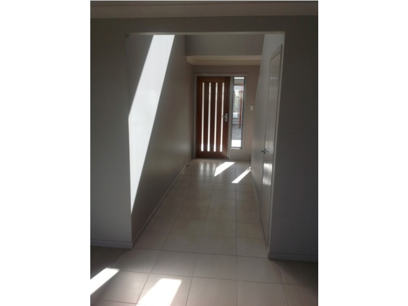 4/44 Kassidy Drive, Emerald QLD 4720