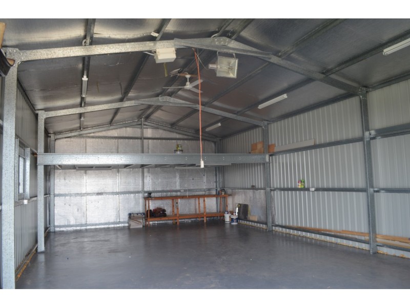 9 Desgrand Street, Emerald QLD 4720