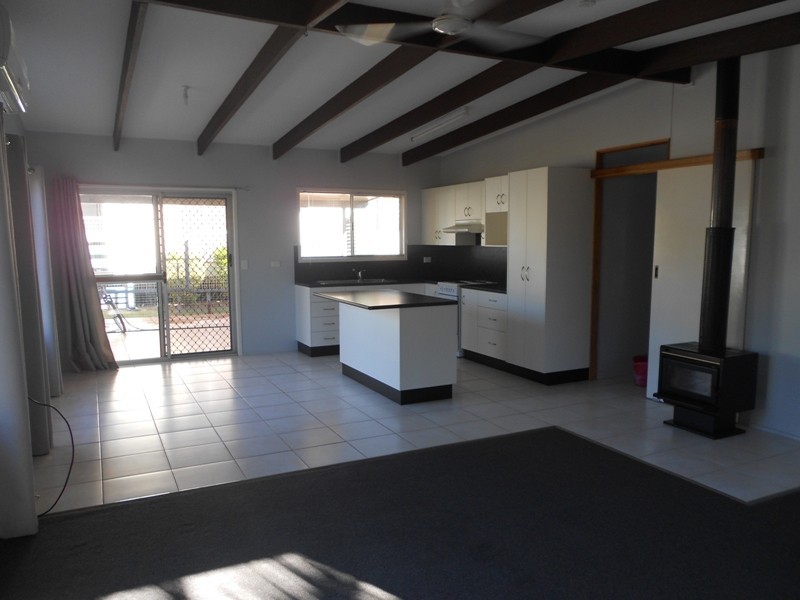 12 Mclean Street, Capella QLD 4723