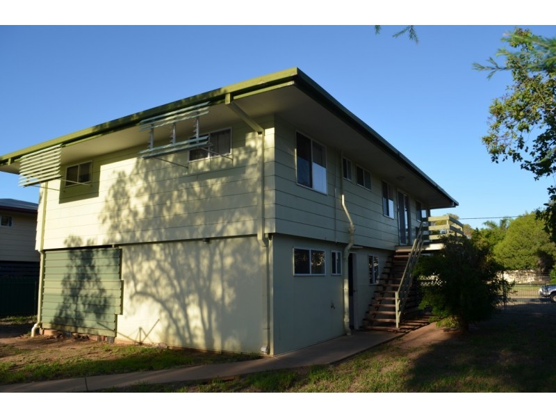 22 Alamein Drive, Emerald QLD 4720