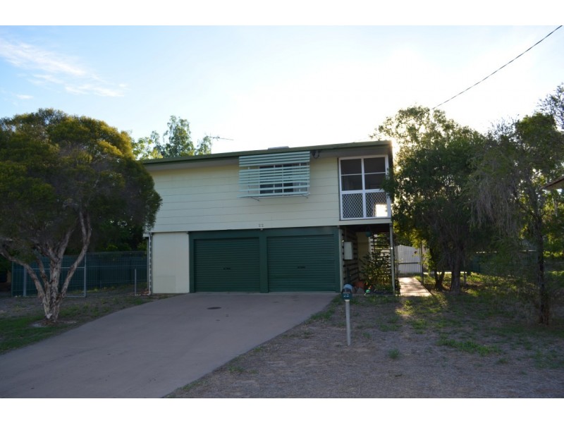 22 Alamein Drive, Emerald QLD 4720