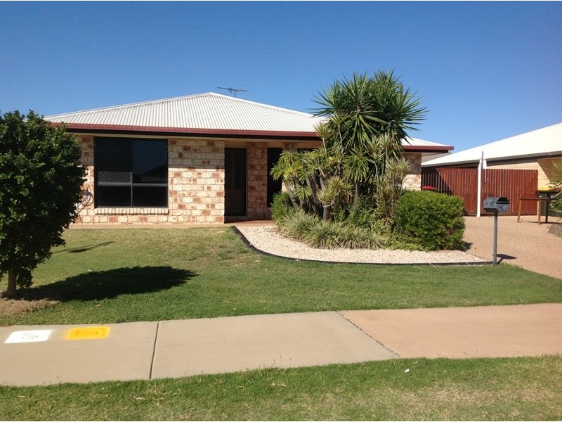 4A Vine St, Emerald QLD 4720