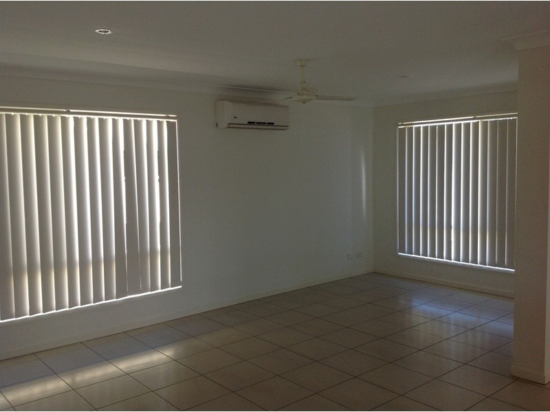 31 Lakeside Drive, Emerald QLD 4720