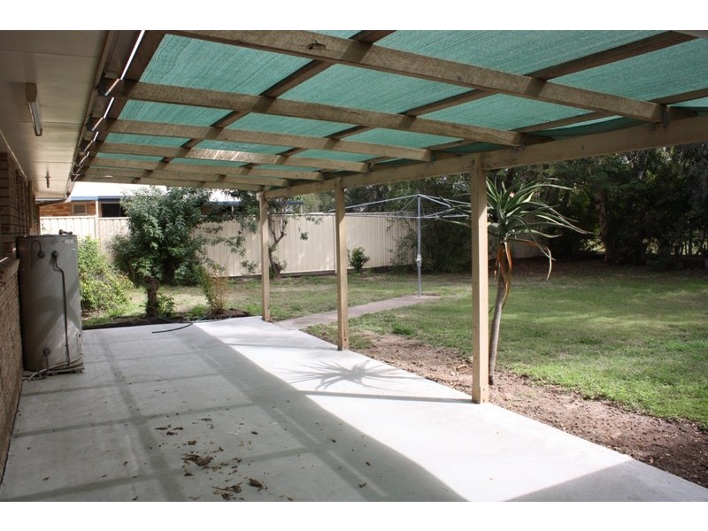 8 Wilby Place, Emerald QLD 4720