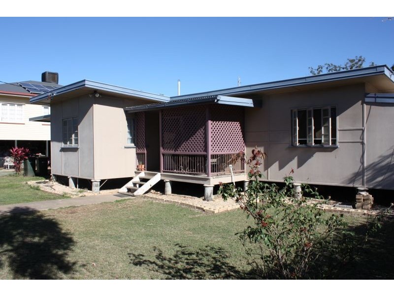 87 Ruby Street, Emerald QLD 4720