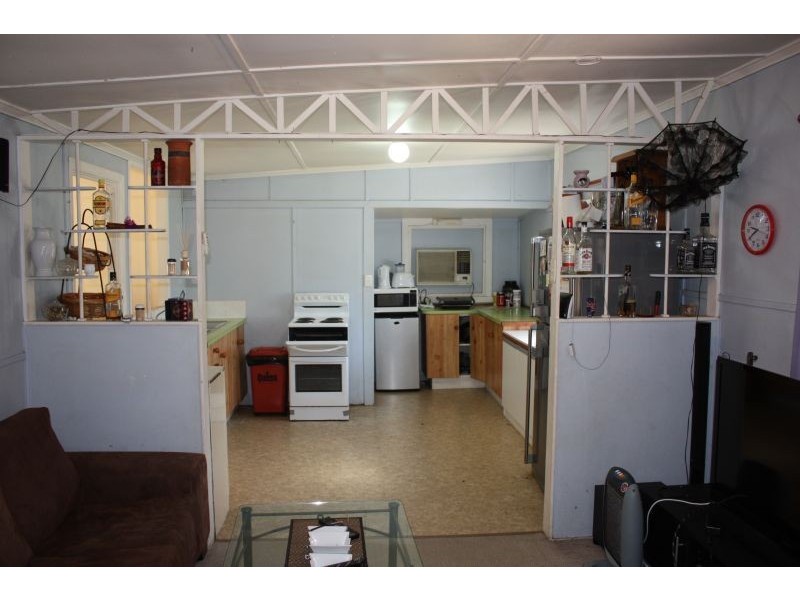 87 Ruby Street, Emerald QLD 4720