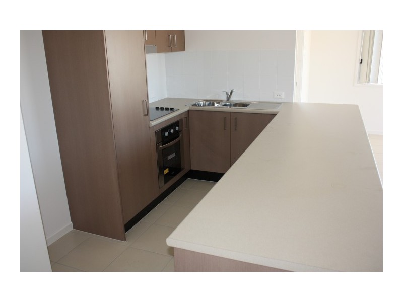 16/6 Sullivan Street, Emerald QLD 4720