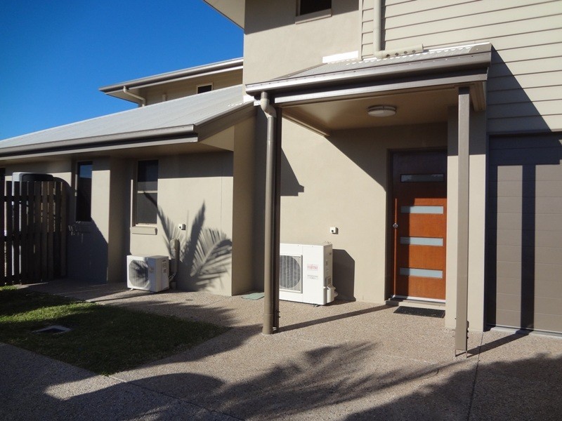 1/2 guy street, Emerald QLD 4720