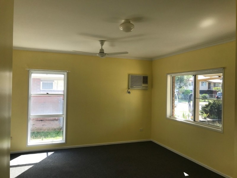 15 Barry Street, Emerald QLD 4720