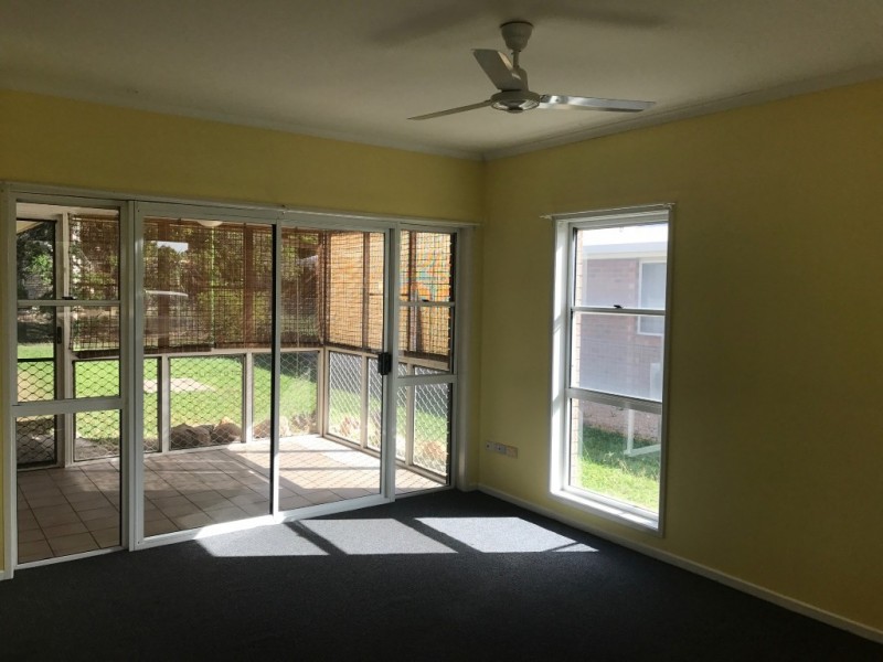15 Barry Street, Emerald QLD 4720