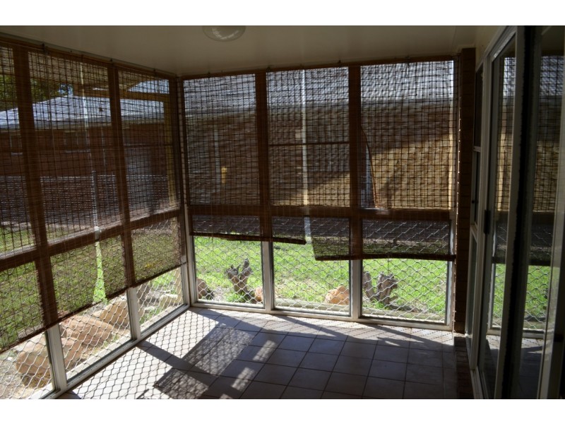 15 Barry Street, Emerald QLD 4720