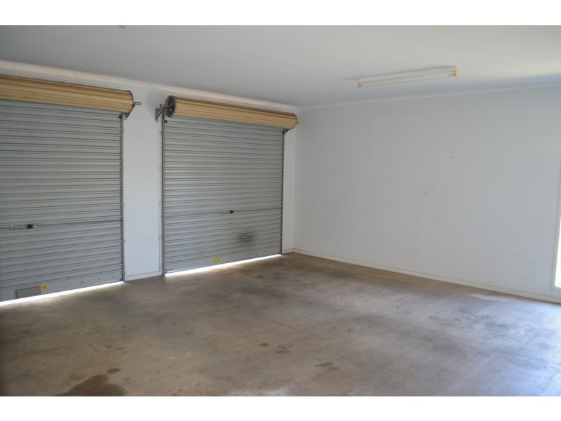 15 Barry Street, Emerald QLD 4720