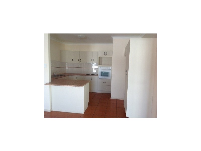 50 Crinum Crescent, Emerald QLD 4720