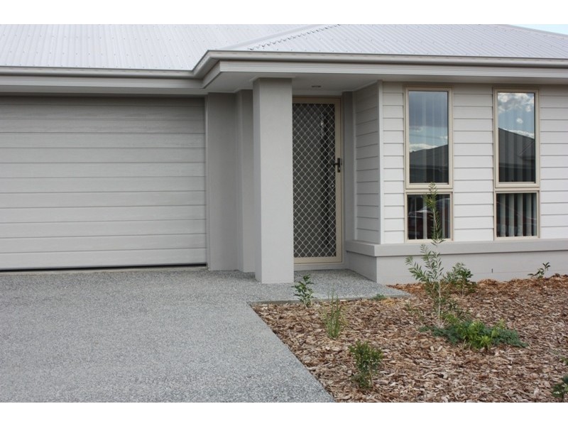 13 Jade Street, Emerald QLD 4720