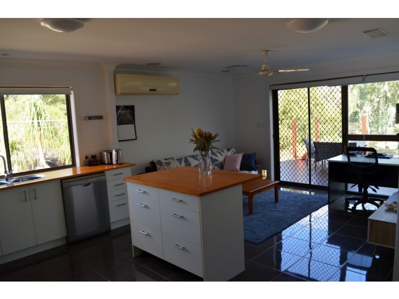 76 Slack Drive, Emerald QLD 4720