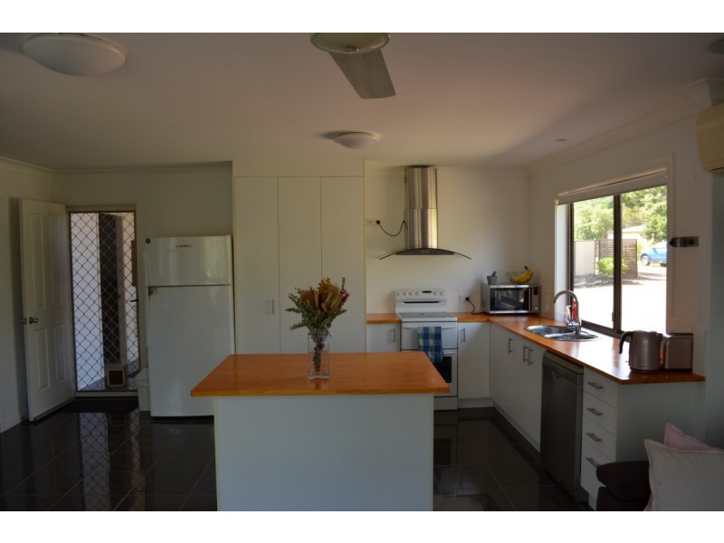 76 Slack Drive, Emerald QLD 4720