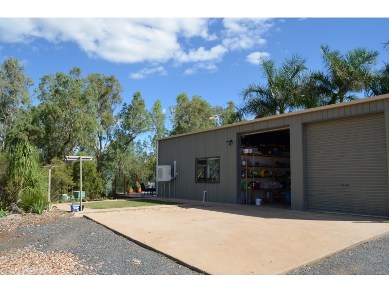 76 Slack Drive, Emerald QLD 4720