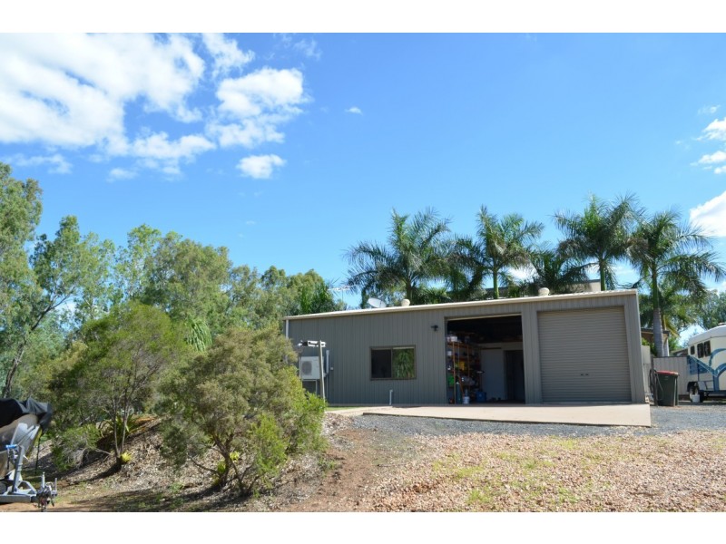 76 Slack Drive, Emerald QLD 4720