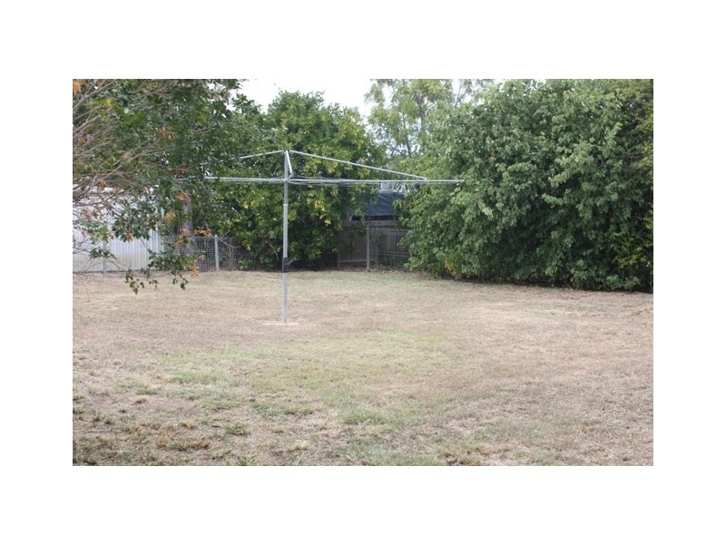 16  Moran Street, Capella QLD 4723