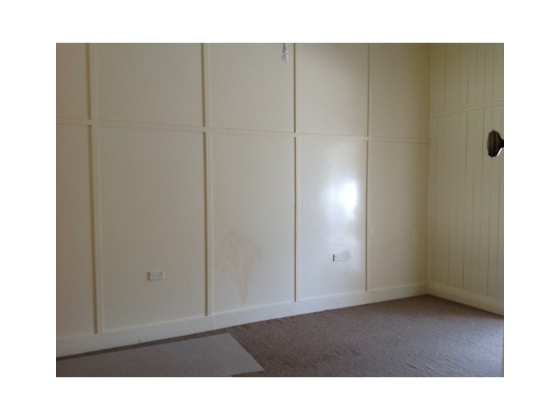 16  Moran Street, Capella QLD 4723