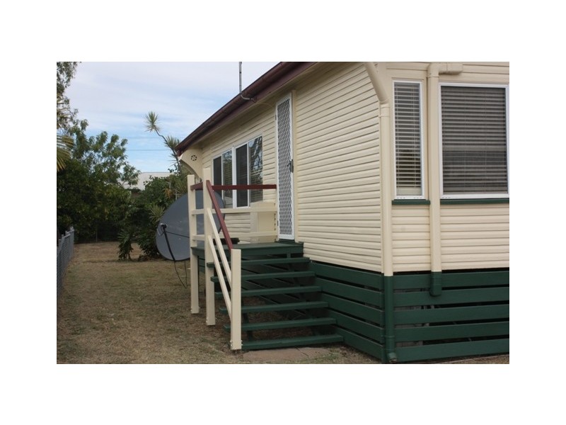 16  Moran Street, Capella QLD 4723