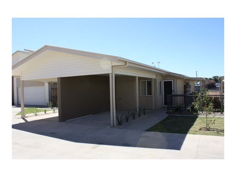 15/6  Sullivan Street, Emerald QLD 4720