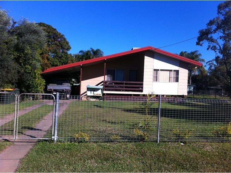 17 Centenary Drive, Emerald QLD 4720