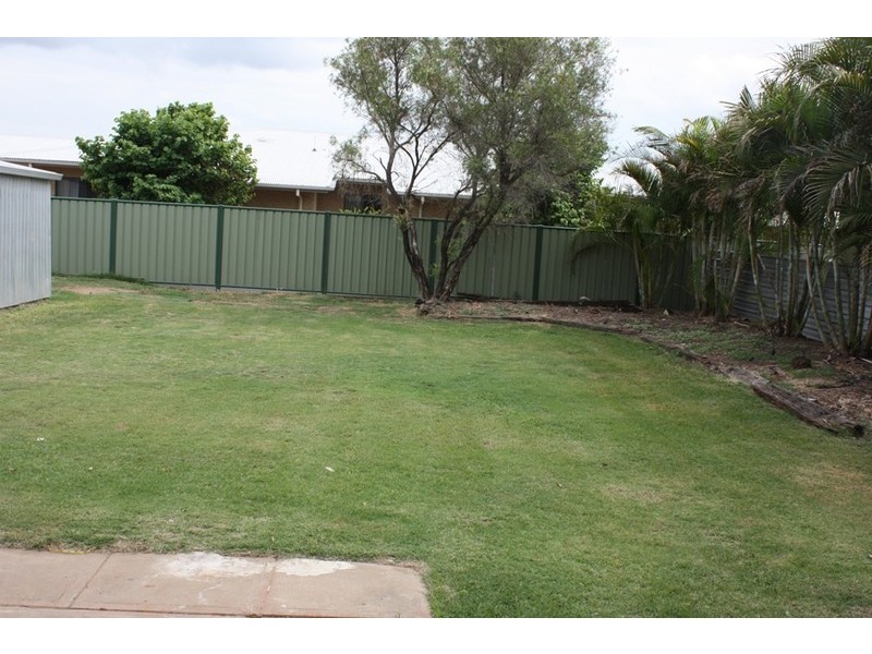 10 Mckendry Street, Emerald QLD 4720